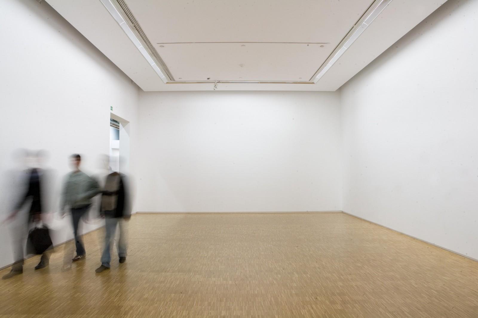 Yves Klein l'exposition, "Vides. Une rétrospective", Musée National d'Art Moderne, 2009
